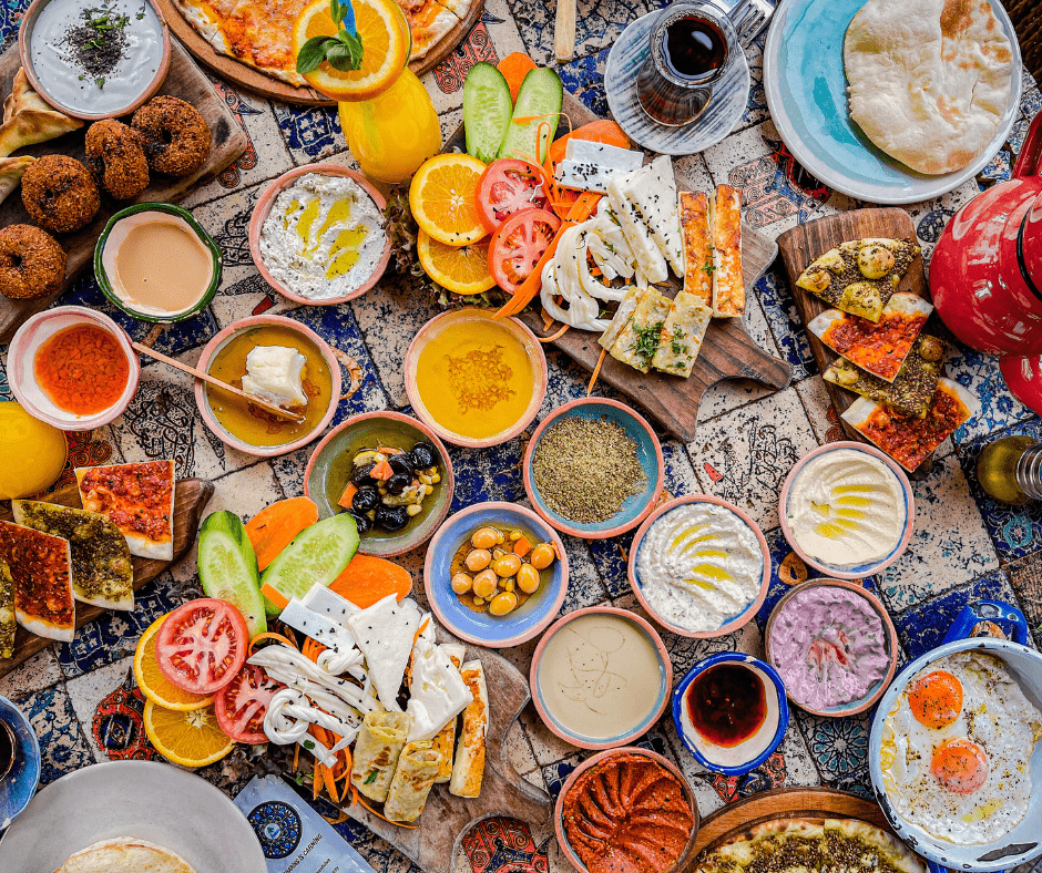 Ciekawe przekąski na wieczór śródziemnomorski